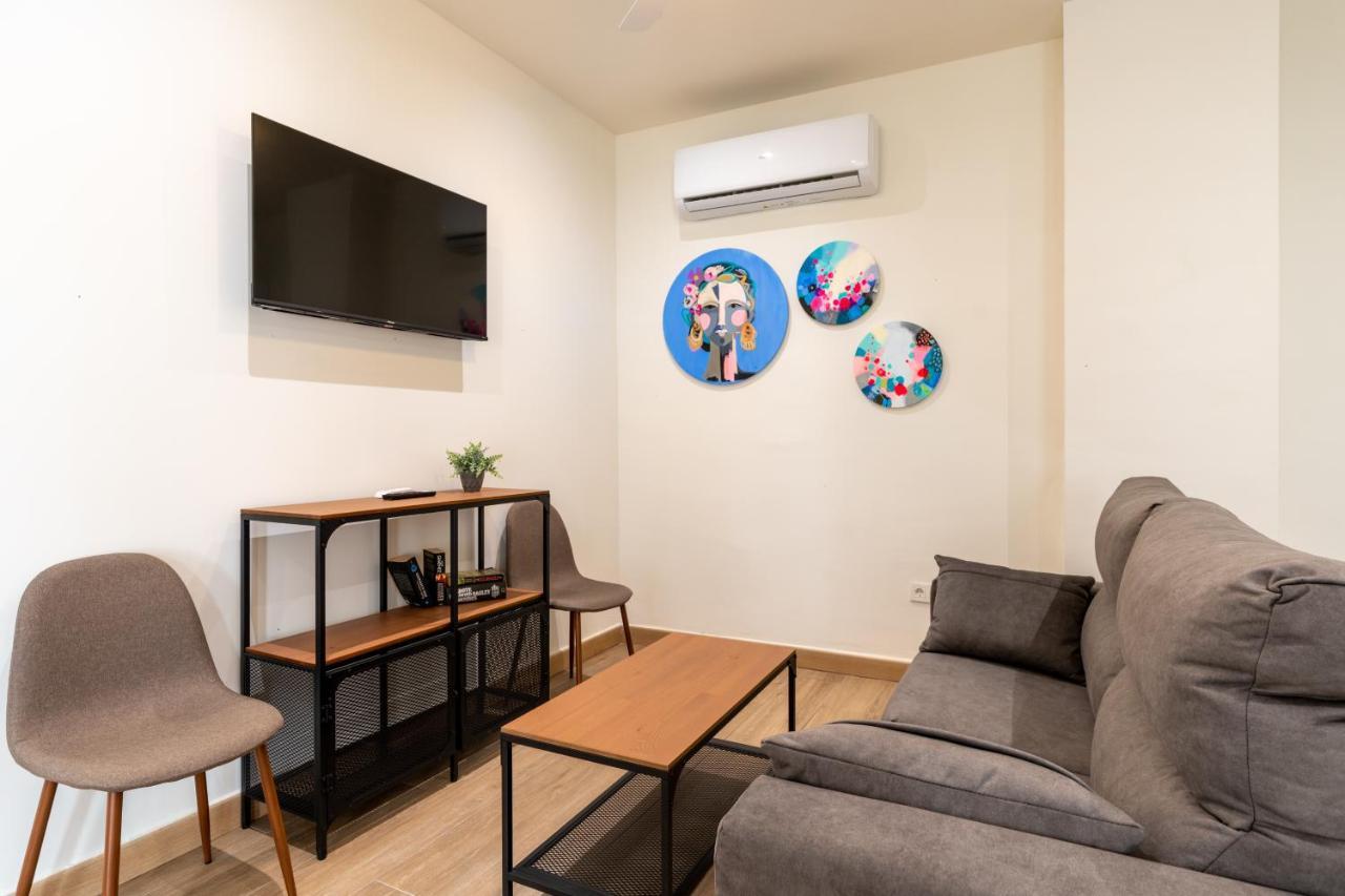 Apartamentos Cervantes 17 Séville Extérieur photo