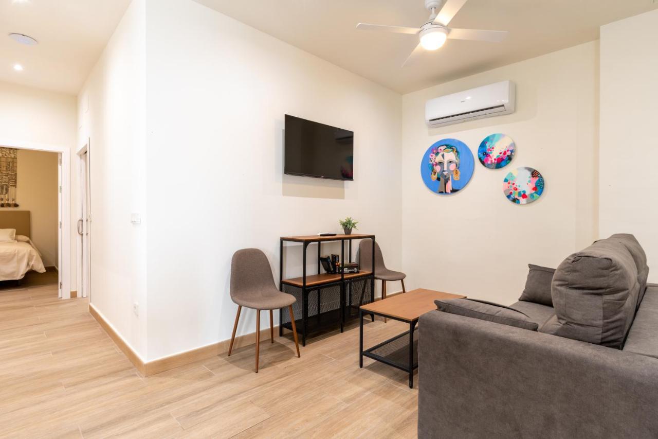 Apartamentos Cervantes 17 Séville Extérieur photo