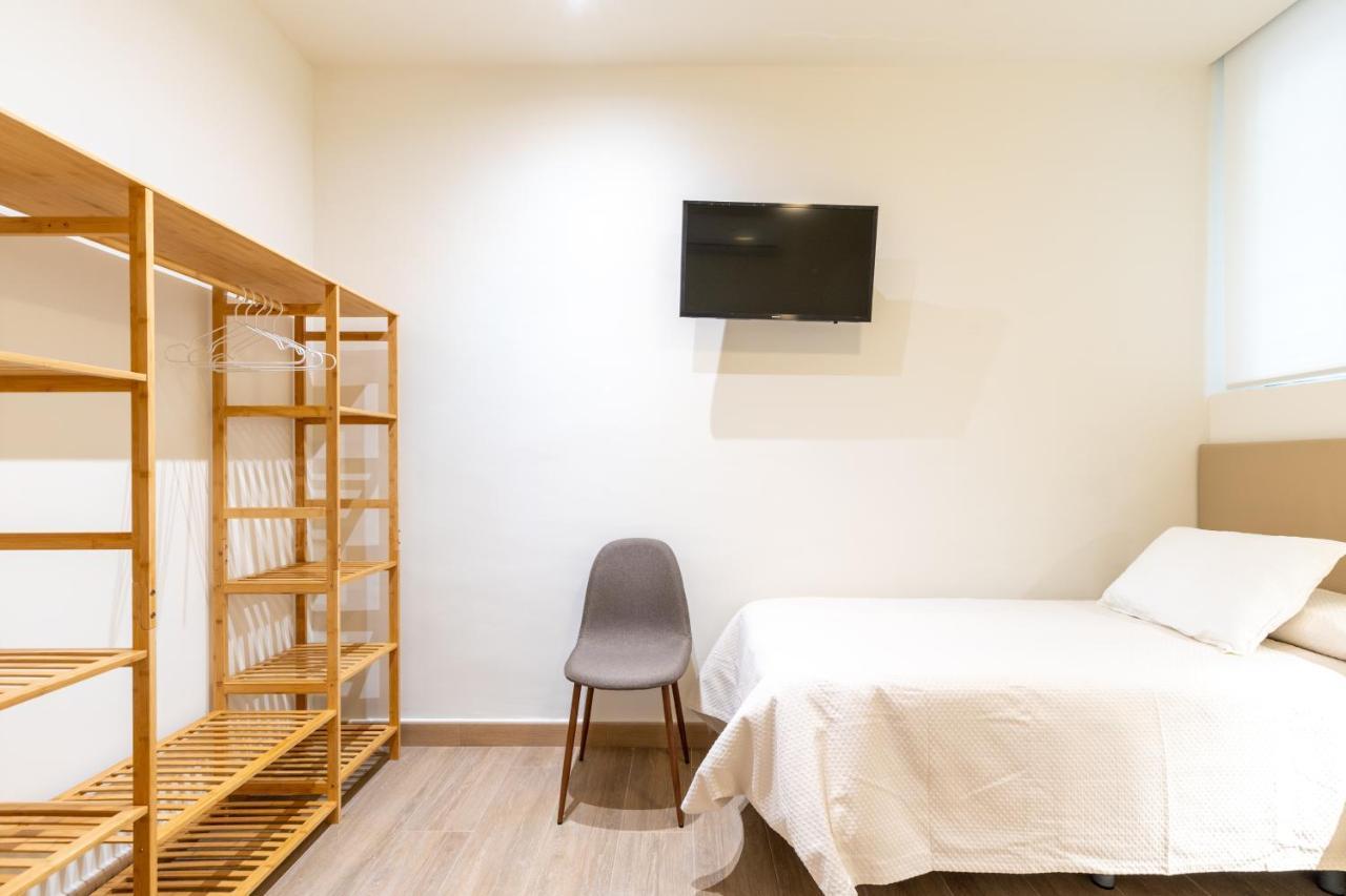 Apartamentos Cervantes 17 Séville Extérieur photo