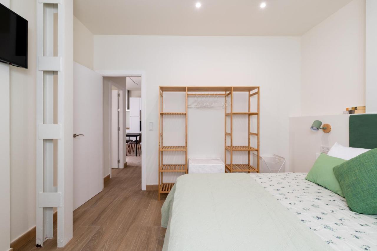 Apartamentos Cervantes 17 Séville Extérieur photo