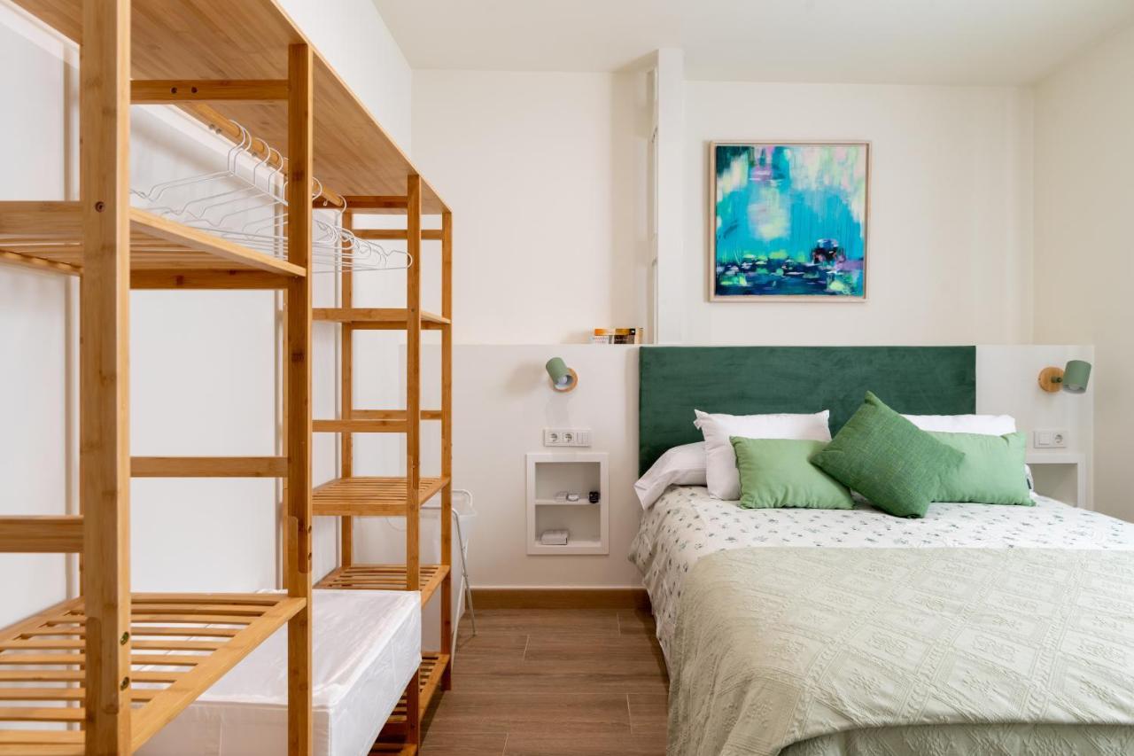 Apartamentos Cervantes 17 Séville Extérieur photo
