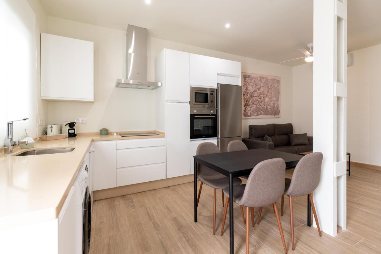 Apartamentos Cervantes 17 Séville Extérieur photo
