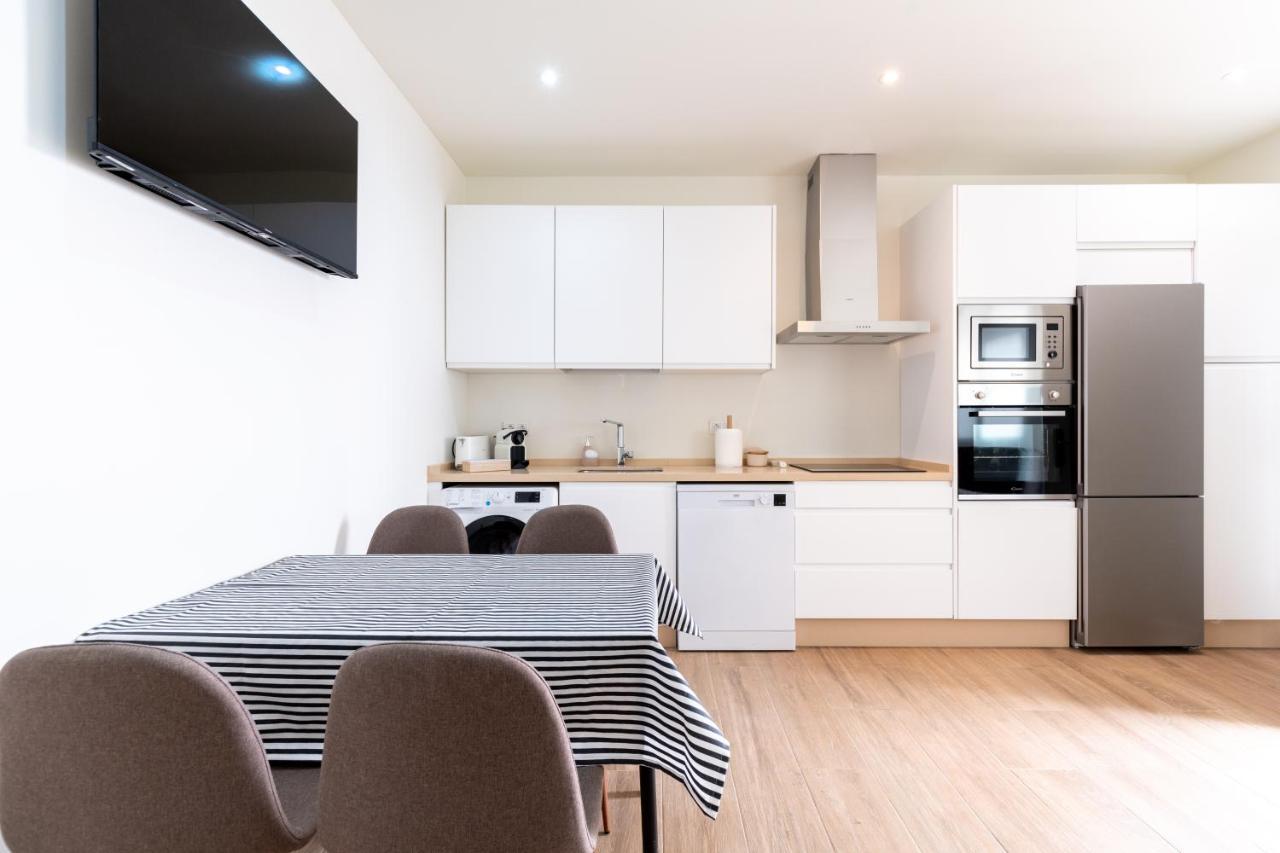 Apartamentos Cervantes 17 Séville Extérieur photo