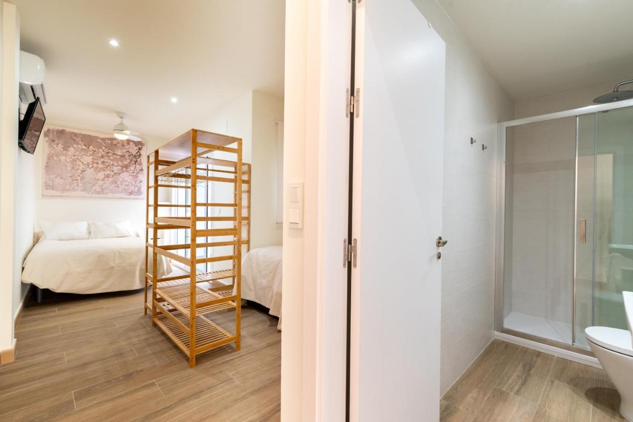 Apartamentos Cervantes 17 Séville Extérieur photo